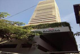 Raheja One Altamount Rd